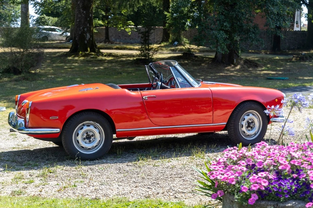1963 Alfa Romeo Giulietta - Image 16 of 30