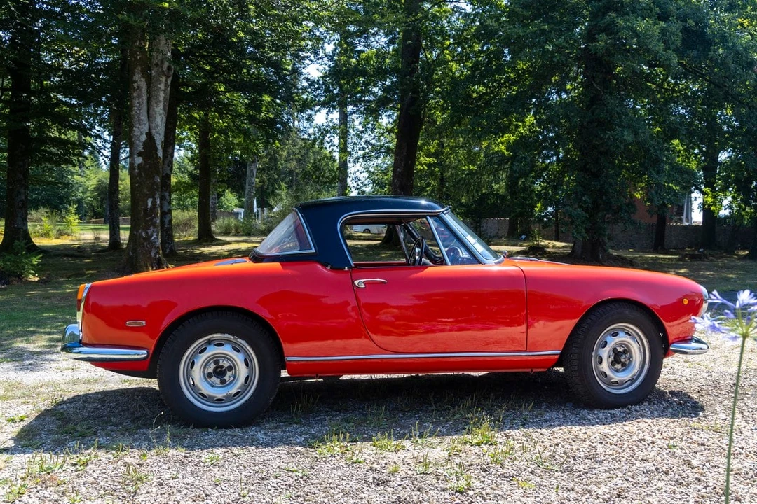 1963 Alfa Romeo Giulietta - Image 27 of 30