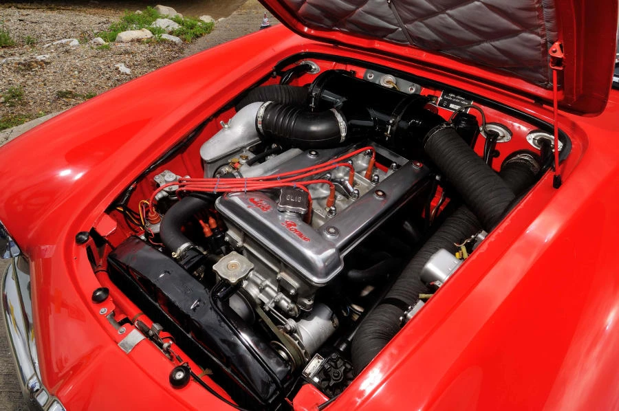 1963 Alfa Romeo Giulietta - Image 6 of 12