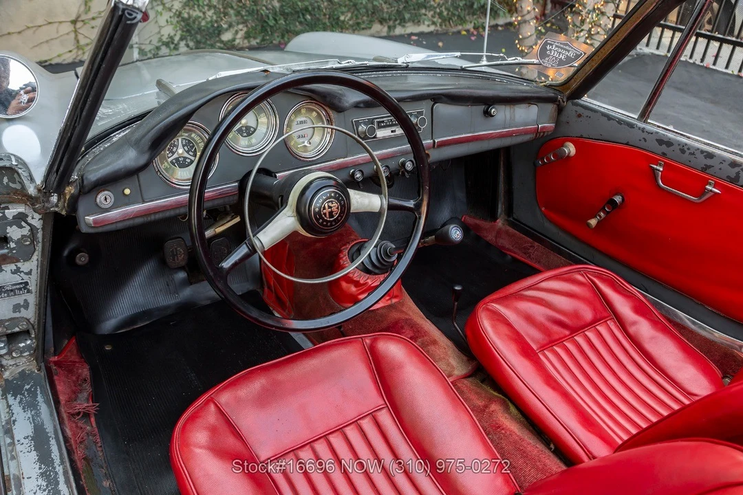 1963 Alfa Romeo Giulietta - Image 23 of 31