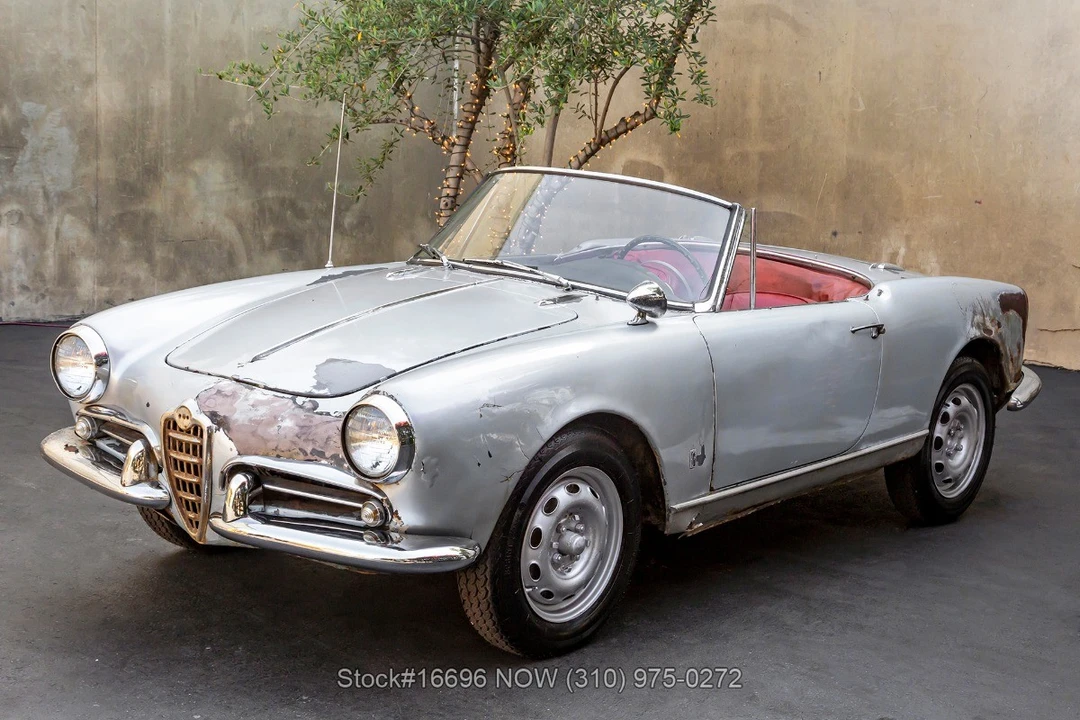 1963 Alfa Romeo Giulietta - Image 9 of 31