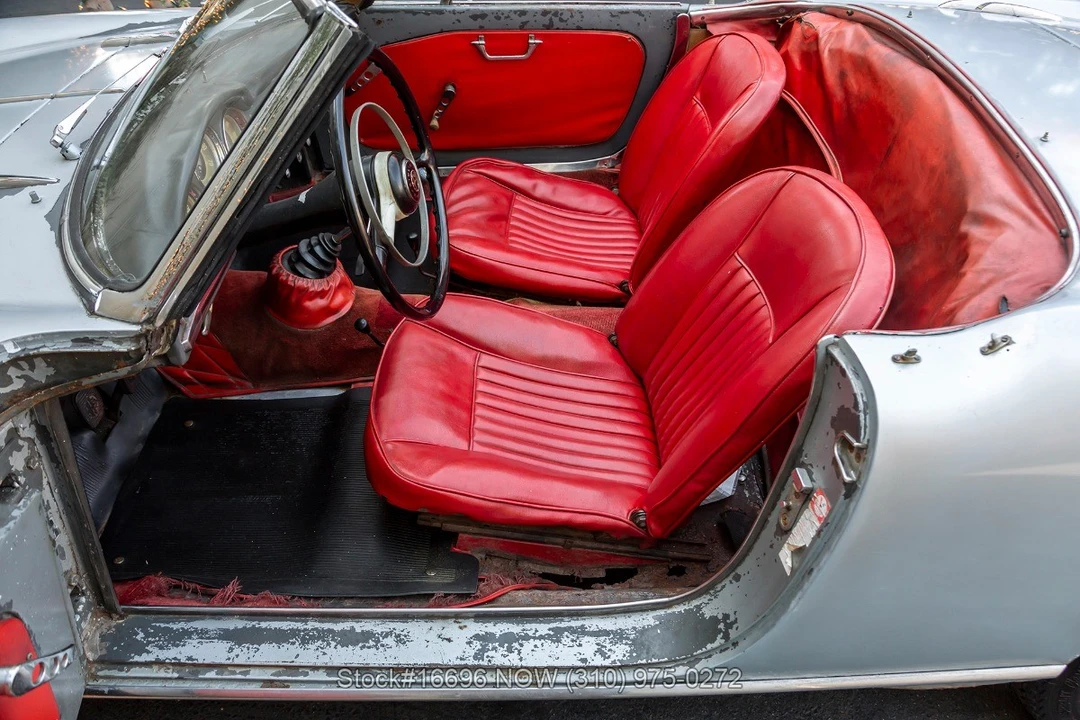 1963 Alfa Romeo Giulietta - Image 22 of 31