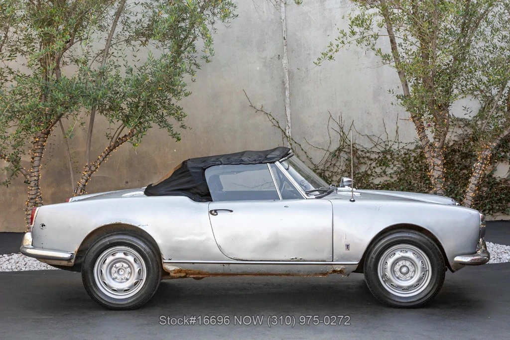 1963 Alfa Romeo Giulietta - Image 10 of 12