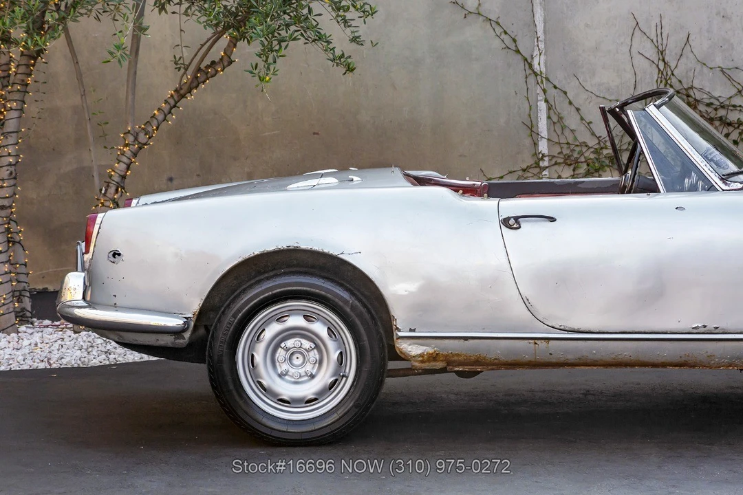 1963 Alfa Romeo Giulietta - Image 18 of 31