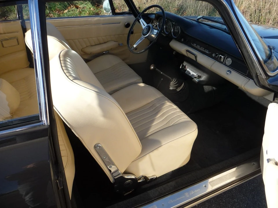 1963 Alfa Romeo 2600 - Image 15 of 30
