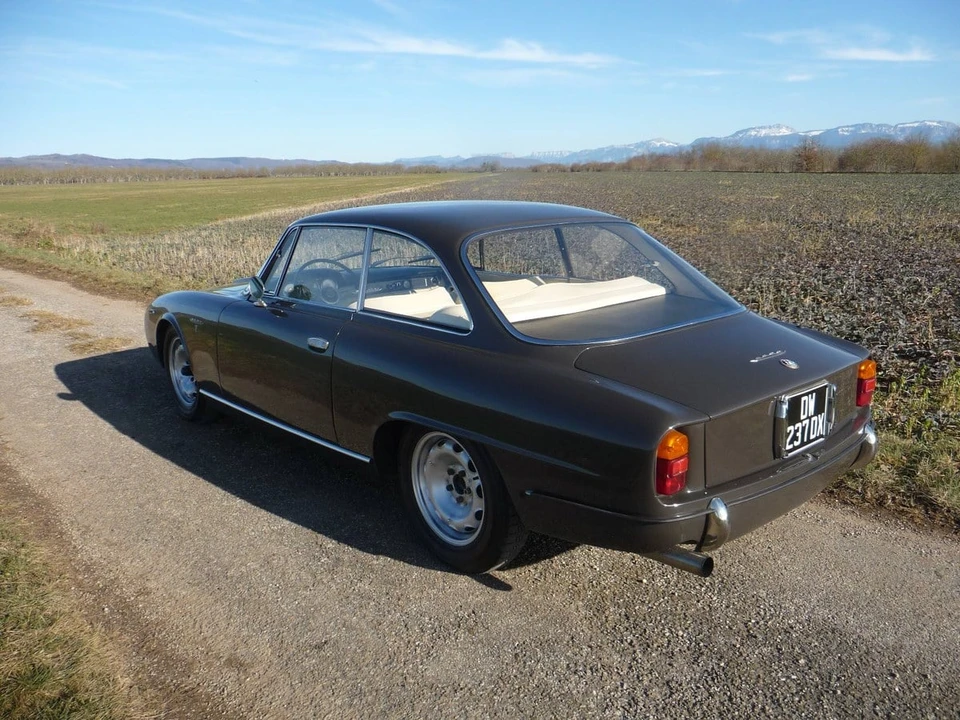 1963 Alfa Romeo 2600 - Image 5 of 30
