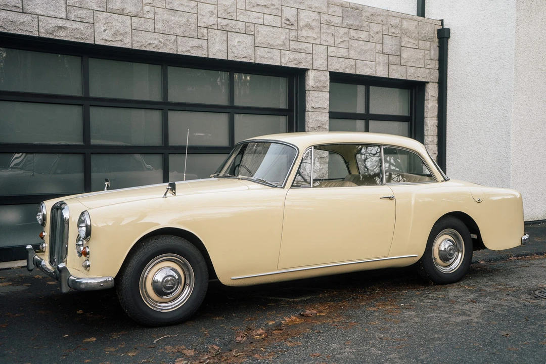 1963 Alvis - Image 16 of 31