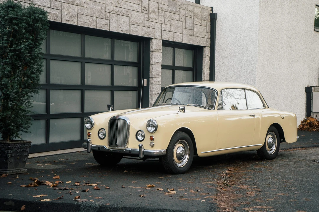 1963 Alvis - Image 11 of 31