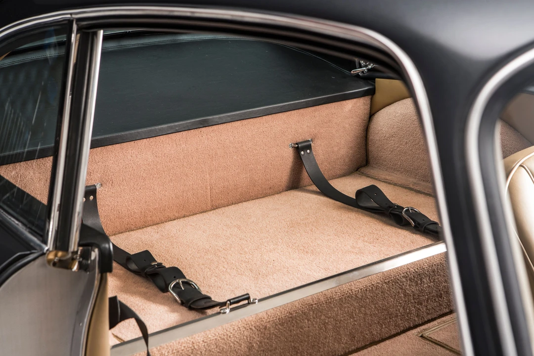 1963 Aston Martin DB4 Vantage - Image 6 of 31