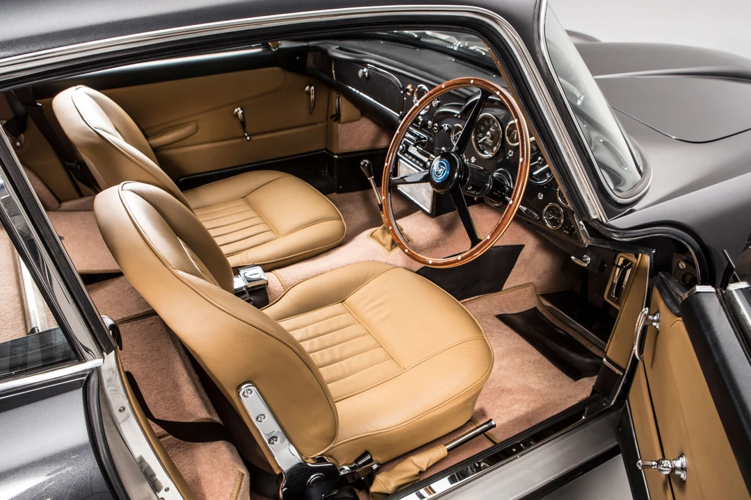 1963 Aston Martin DB4 Vantage - Image 21 of 31