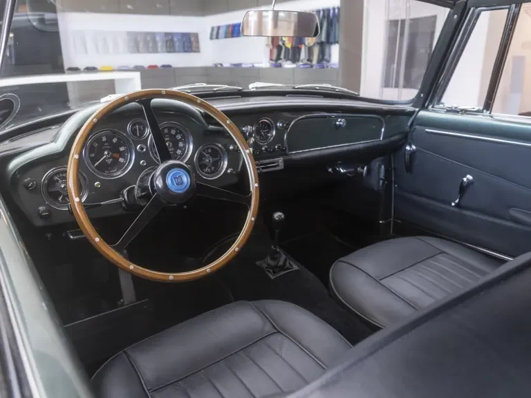 1963 Aston Martin DB4 Convertible - Image 5 of 31