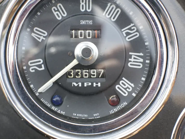 1963 Aston Martin DB4 Convertible - Image 14 of 21