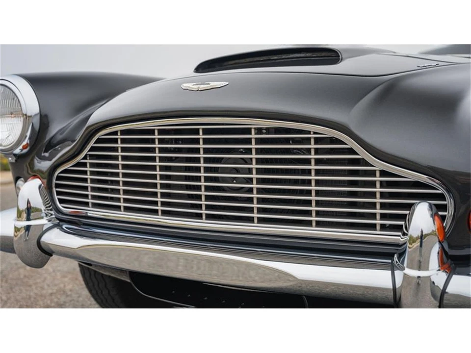 1963 Aston Martin DB4 - Image 25 of 31
