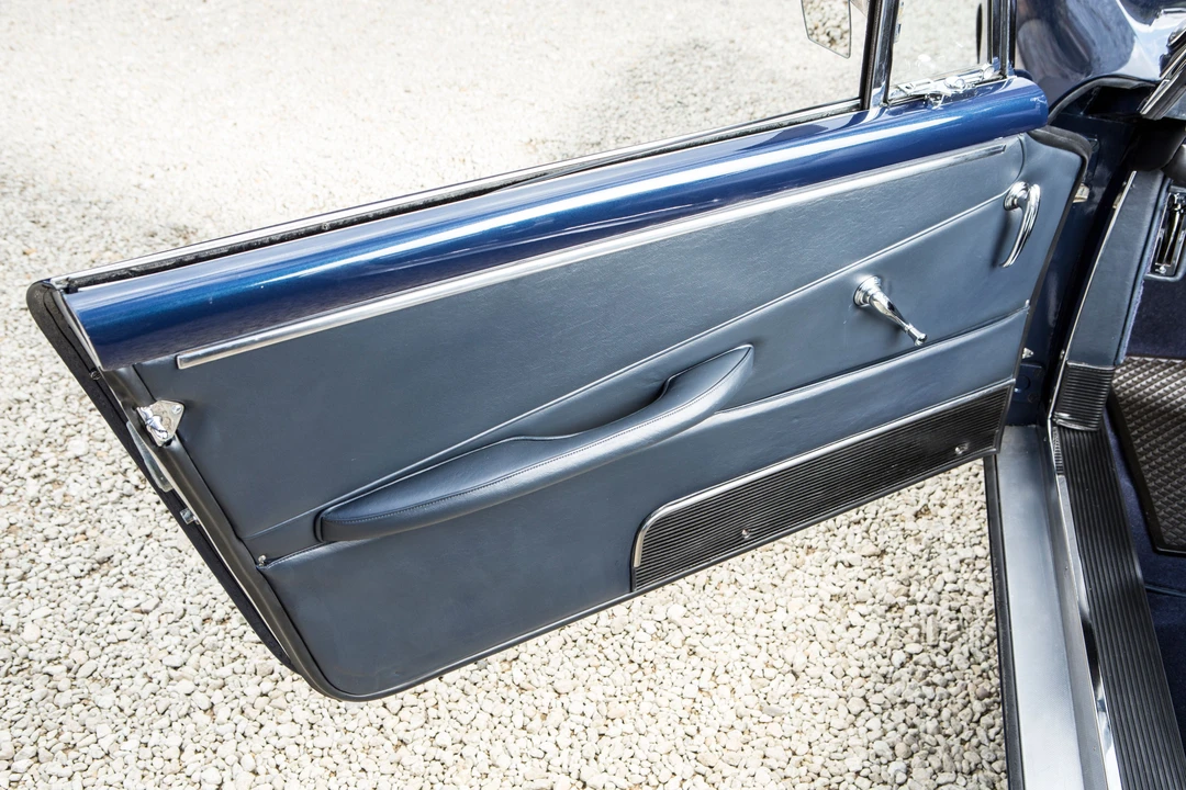 1963 Aston Martin DB4 Convertible - Image 21 of 31