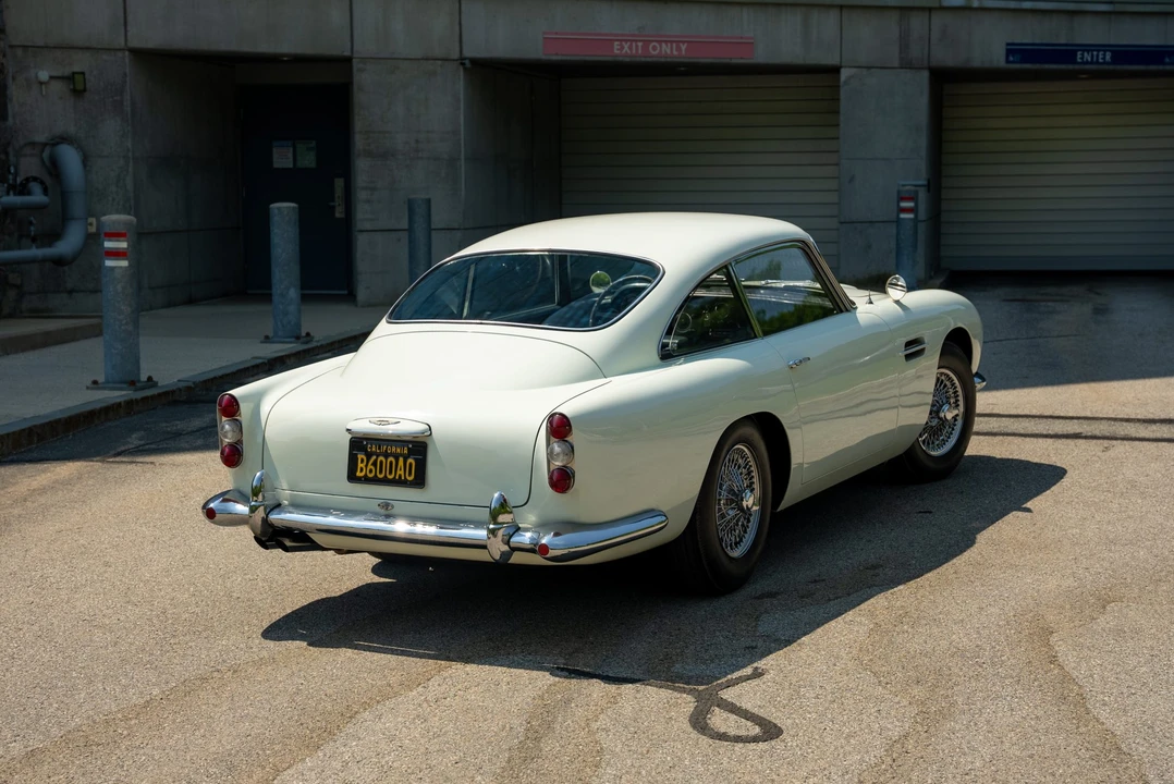 1963 Aston Martin DB4 Vantage - Image 15 of 31