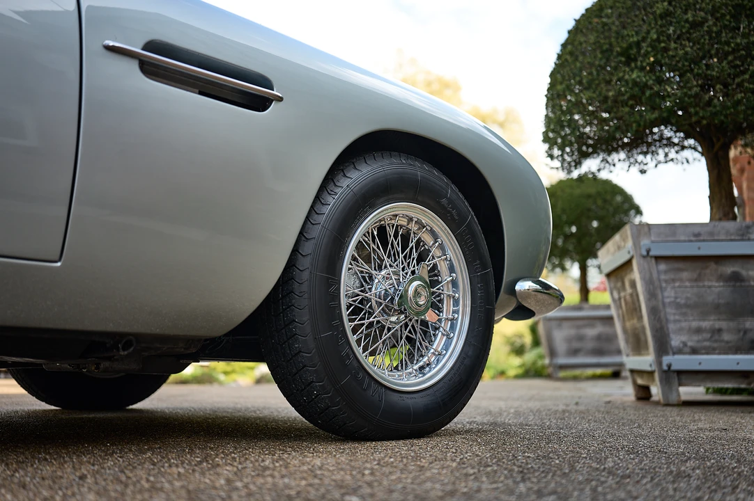 1963 Aston Martin DB4 Vantage - Image 25 of 31
