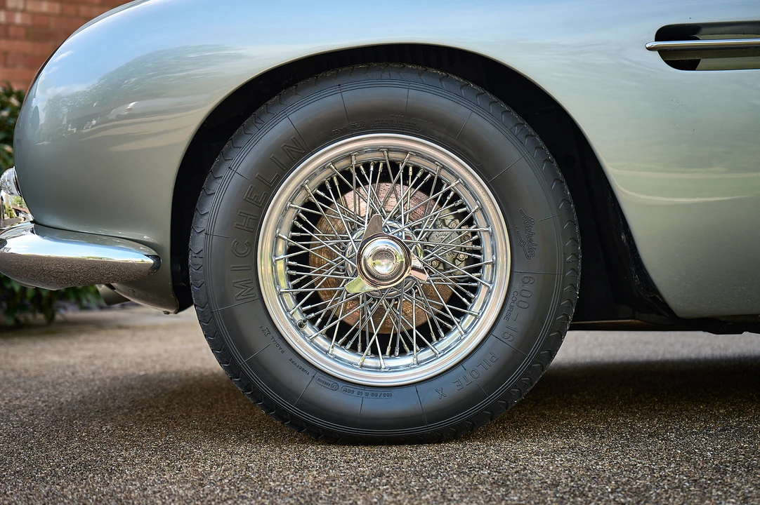 1963 Aston Martin DB4 Vantage - Image 26 of 31