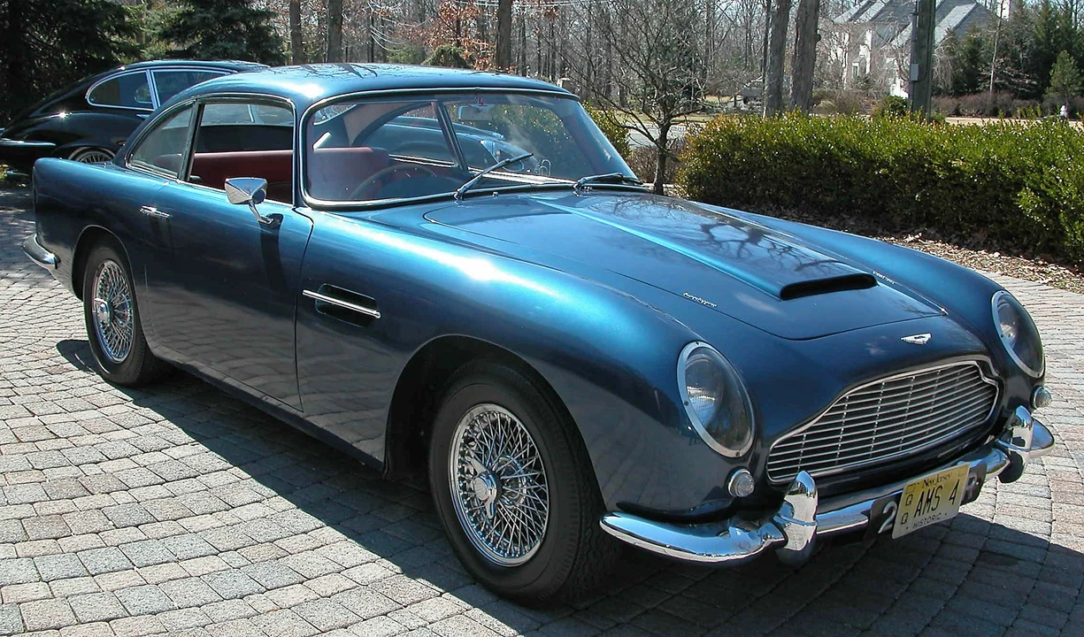 1963 Aston Martin DB4 Vantage - Image 3 of 4