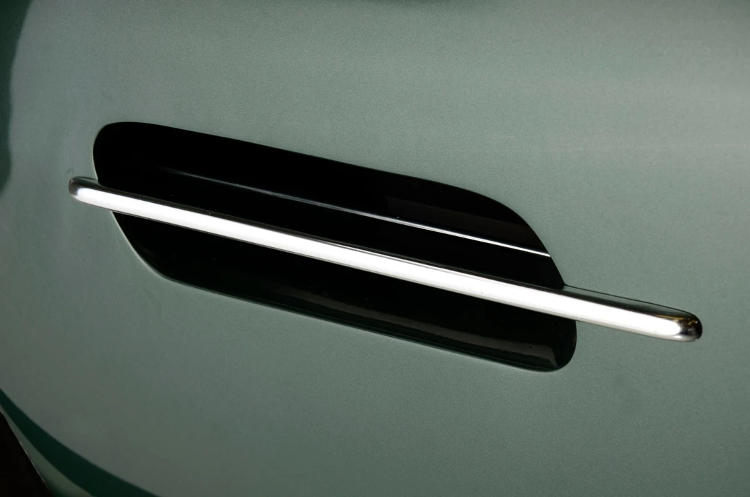 1963 Aston Martin DB4 - Image 6 of 20