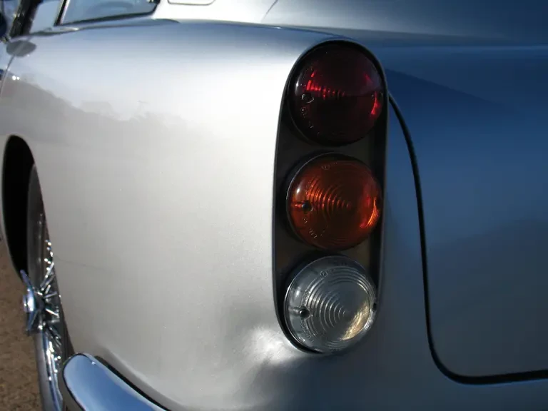 1963 Aston Martin DB4 Vantage - Image 18 of 23