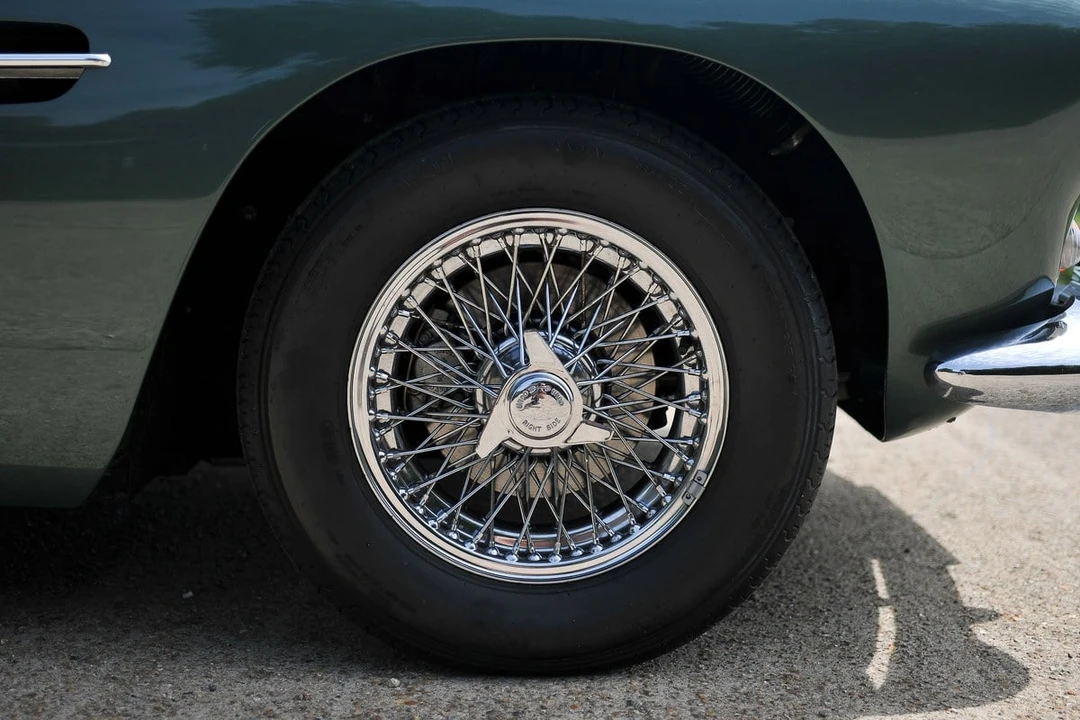 1963 Aston Martin DB4 - Image 17 of 31