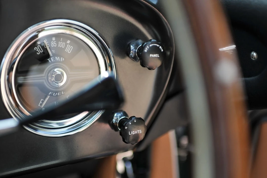 1963 Aston Martin DB4 - Image 28 of 31