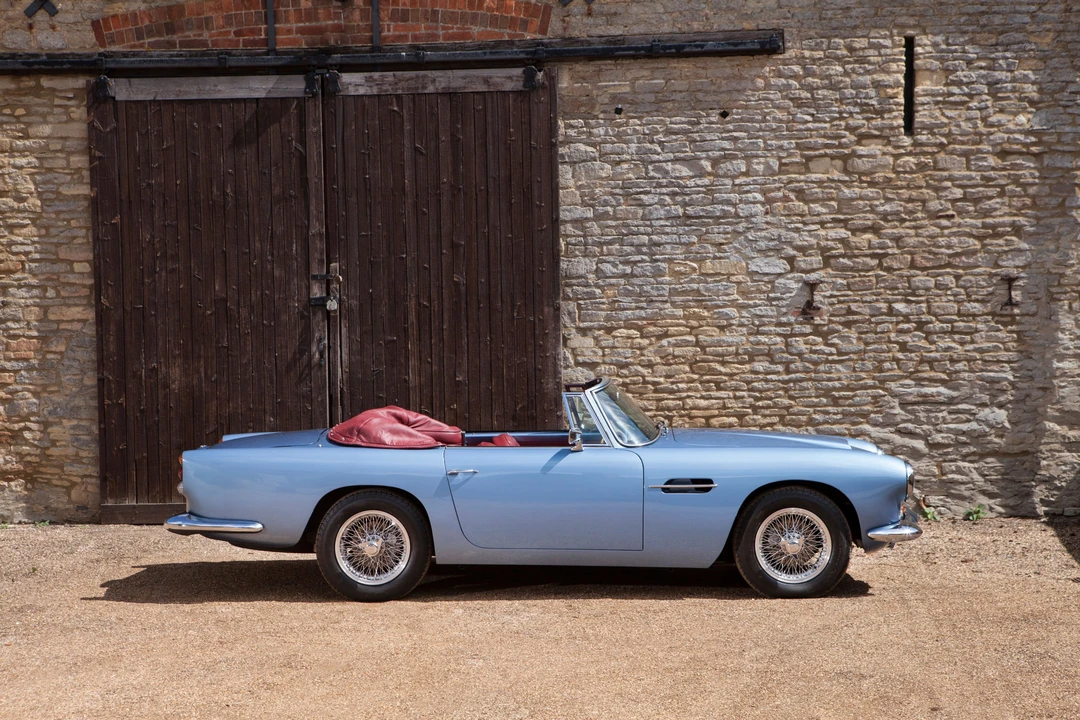 1963 Aston Martin DB4 Convertible - Image 19 of 20