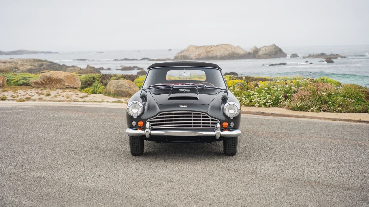 1963 Aston Martin DB4 Convertible - Image 6 of 31