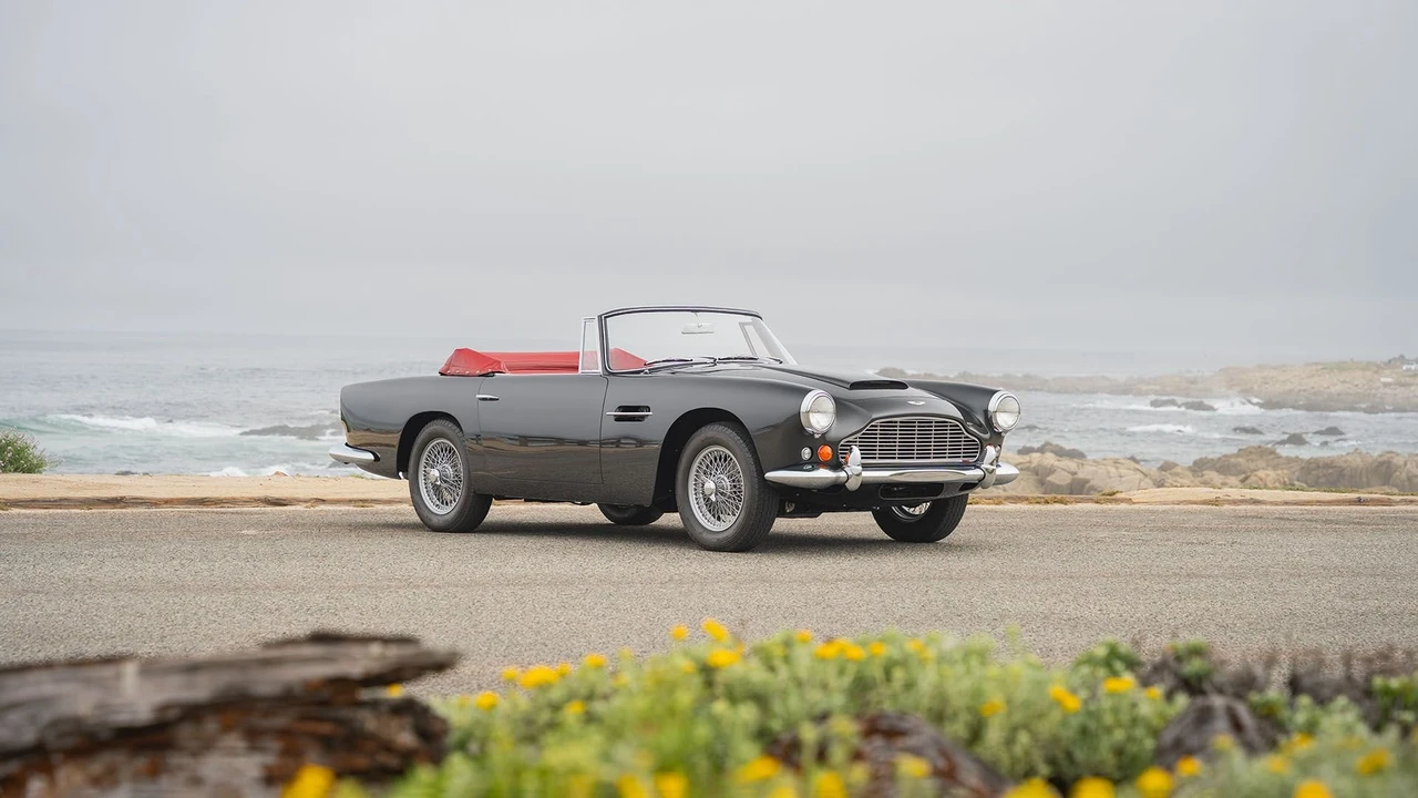 1963 Aston Martin DB4 Convertible - Image 14 of 31
