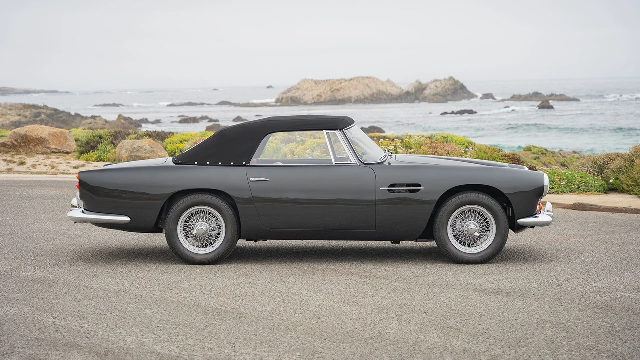 1963 Aston Martin DB4 Convertible - Image 18 of 31