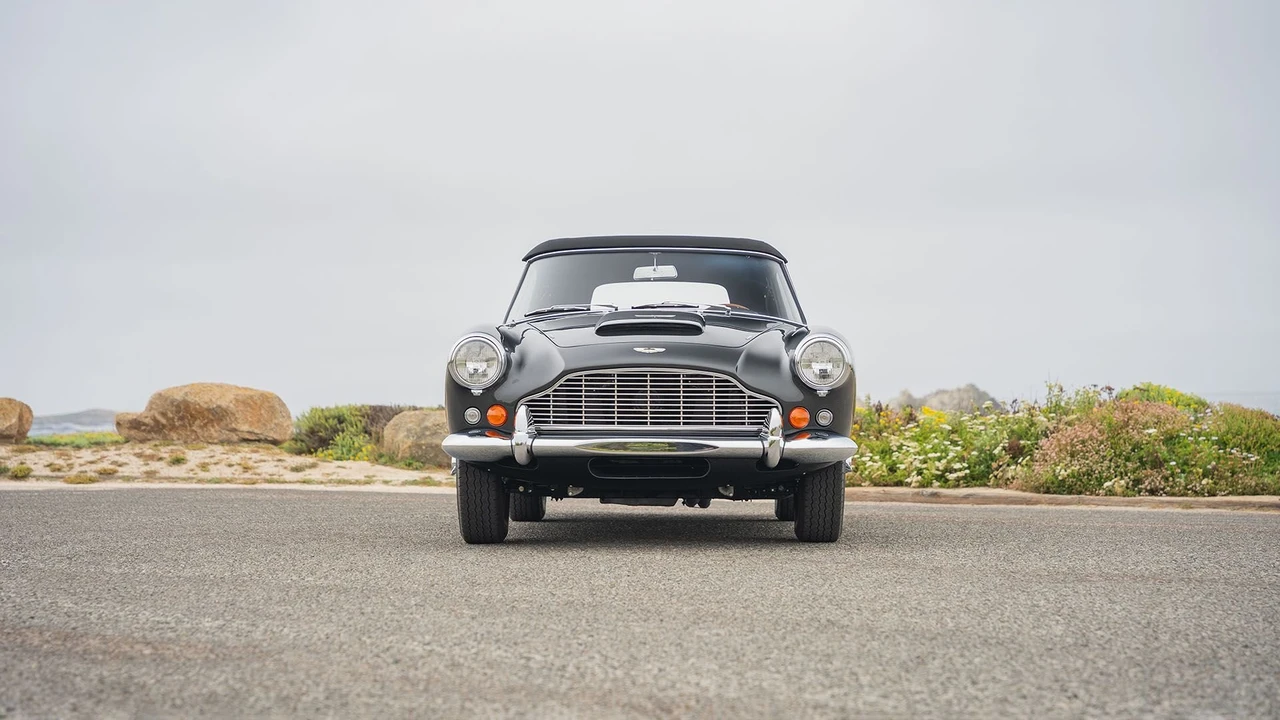 1963 Aston Martin DB4 Convertible - Image 11 of 31