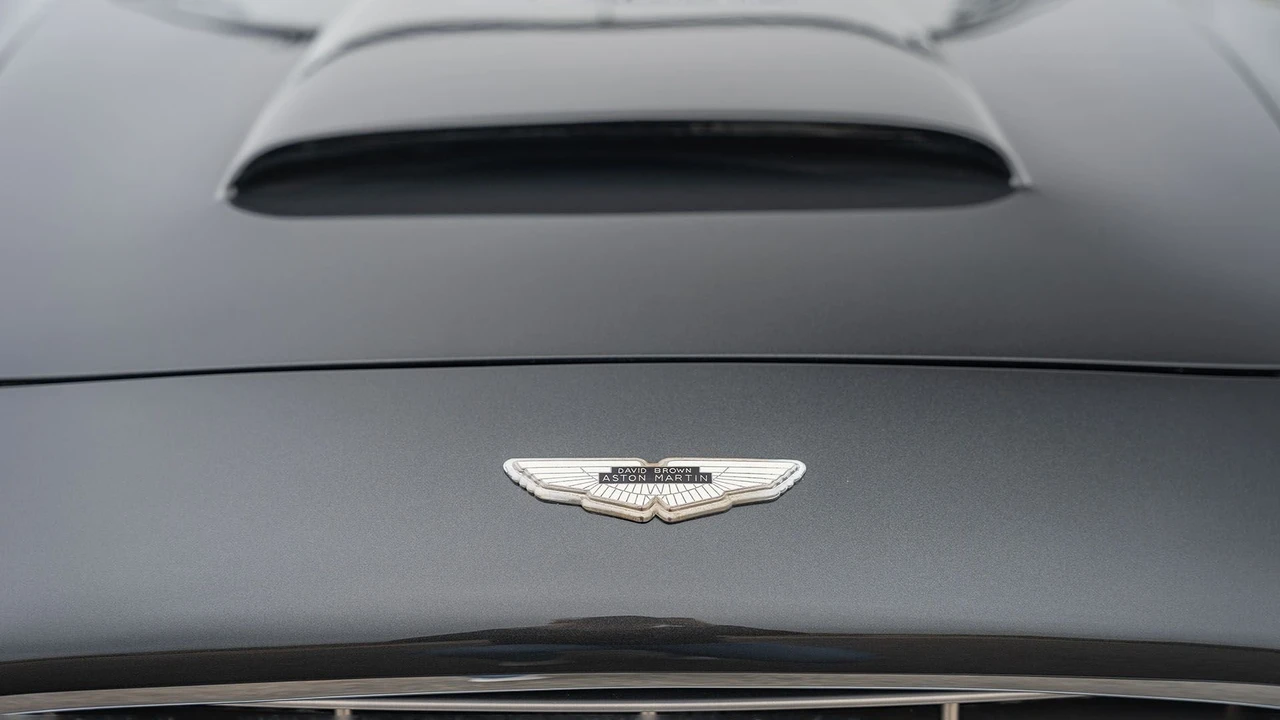 1963 Aston Martin DB4 Convertible - Image 25 of 31