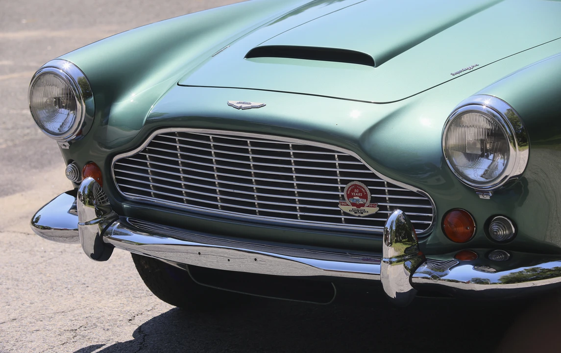 1963 Aston Martin DB4 Convertible - Image 9 of 17
