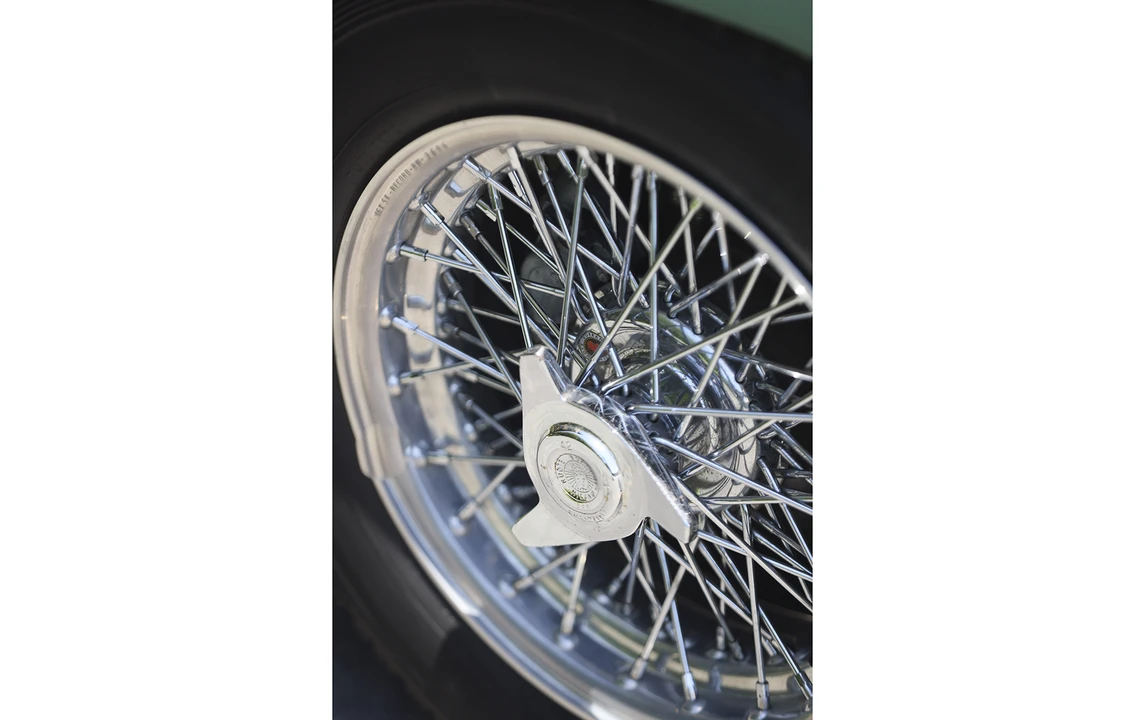 1963 Aston Martin DB4 Convertible - Image 13 of 17