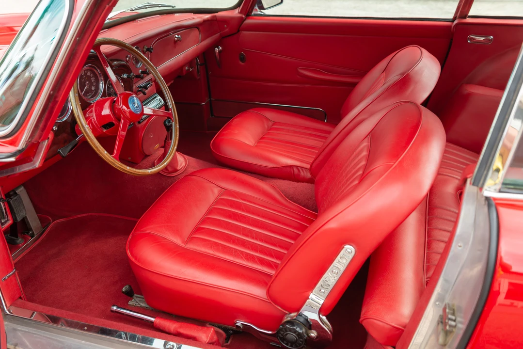 1963 Aston Martin DB4 - Image 29 of 31
