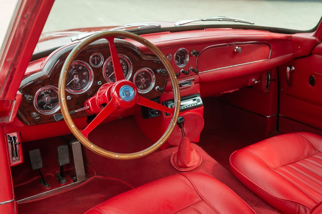 1963 Aston Martin DB4 - Image 28 of 31