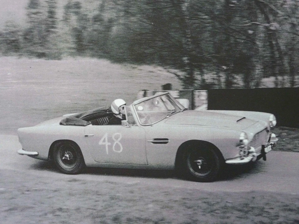 1963 Aston Martin DB4 Convertible - Image 26 of 27