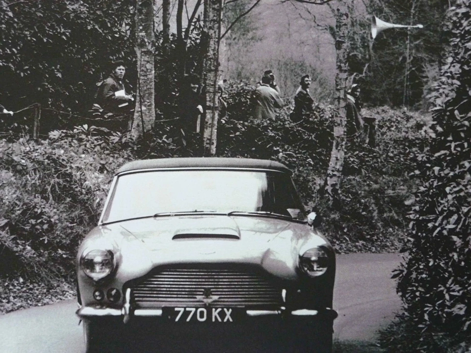 1963 Aston Martin DB4 Convertible - Image 23 of 27