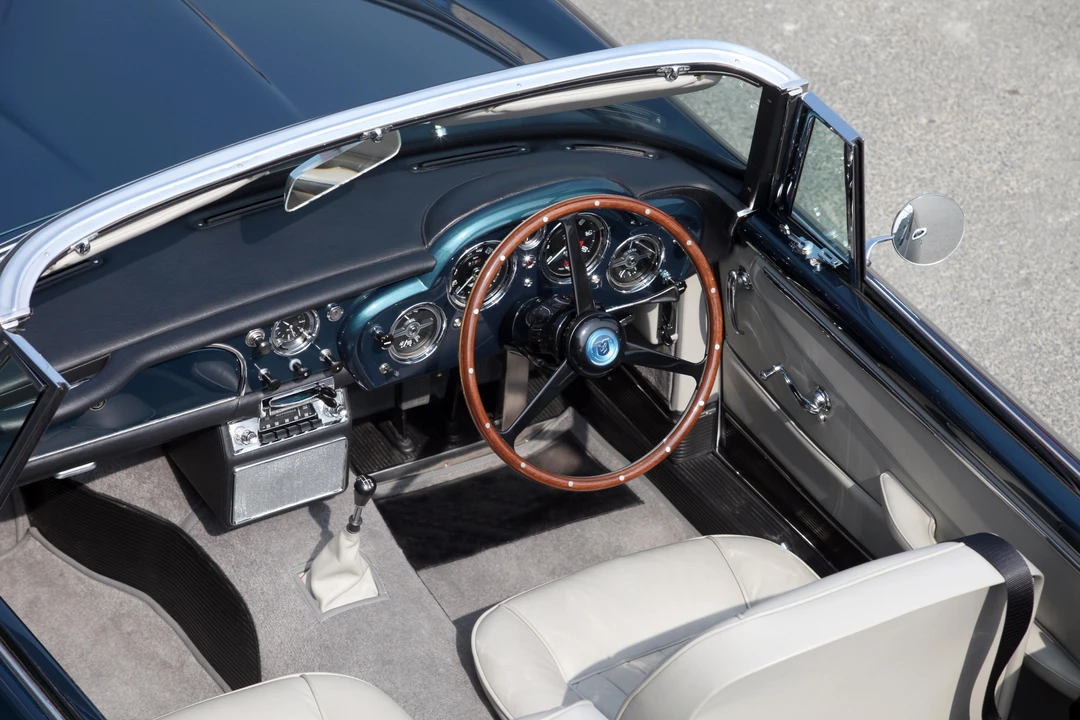 1963 Aston Martin DB4 Convertible - Image 19 of 27