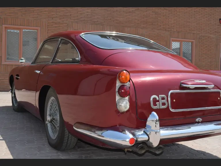 1963 Aston Martin DB4 Vantage - Image 12 of 31