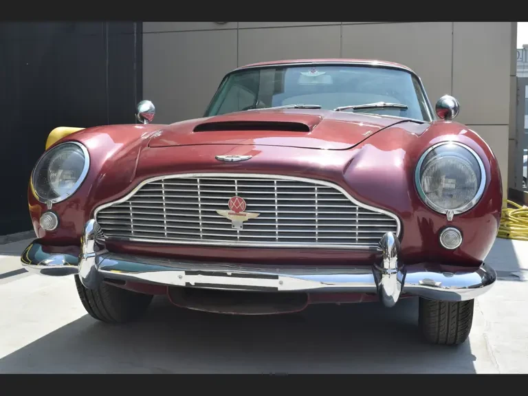1963 Aston Martin DB4 Vantage - Image 20 of 31