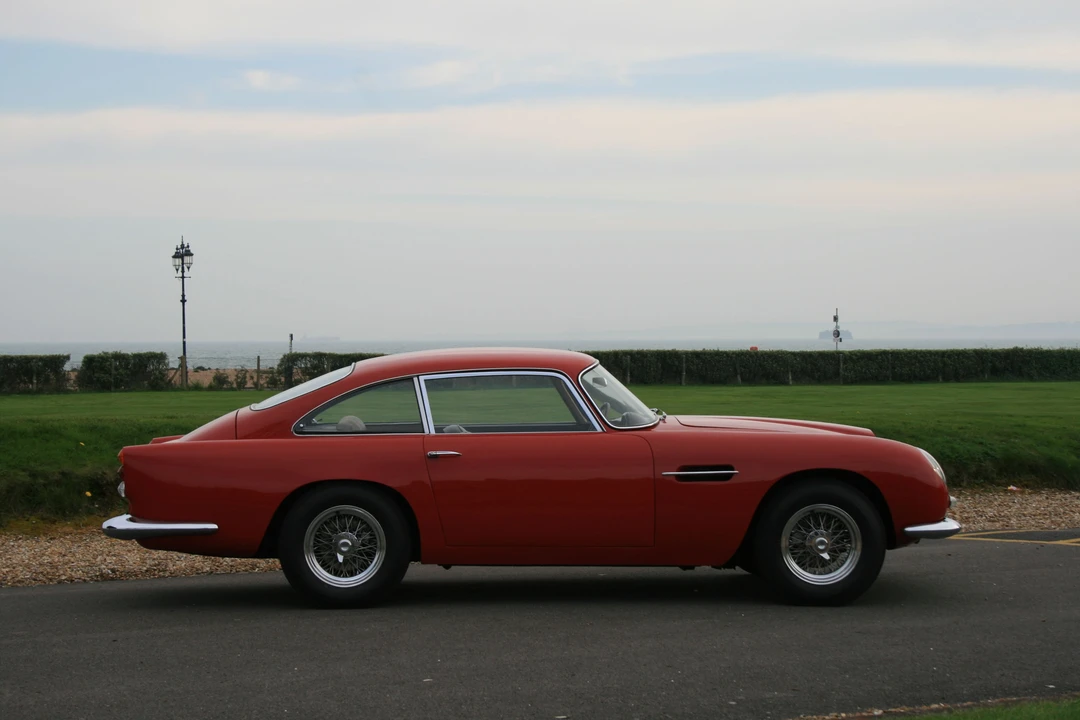 1963 Aston Martin DB4 Vantage - Image 2 of 5
