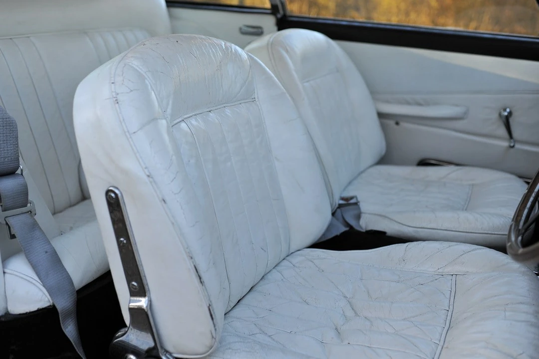 1963 Aston Martin DB4 Vantage - Image 6 of 30