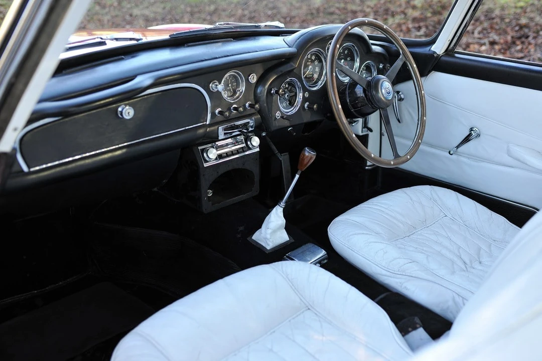 1963 Aston Martin DB4 Vantage - Image 4 of 30