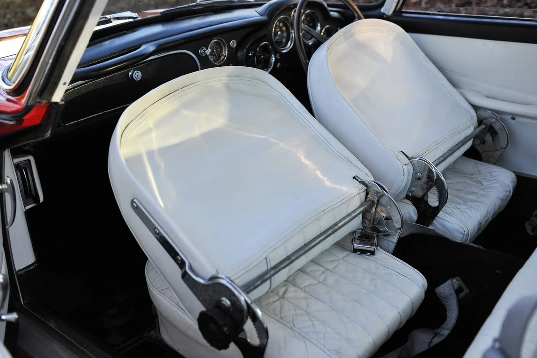 1963 Aston Martin DB4 Vantage - Image 8 of 30