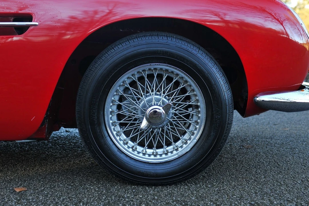 1963 Aston Martin DB4 Vantage - Image 20 of 30
