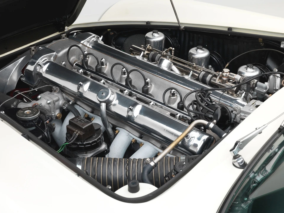 1963 Aston Martin DB4 Vantage - Image 21 of 31