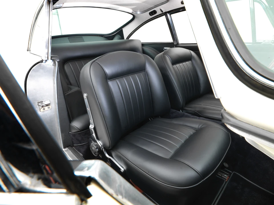 1963 Aston Martin DB4 Vantage - Image 17 of 31