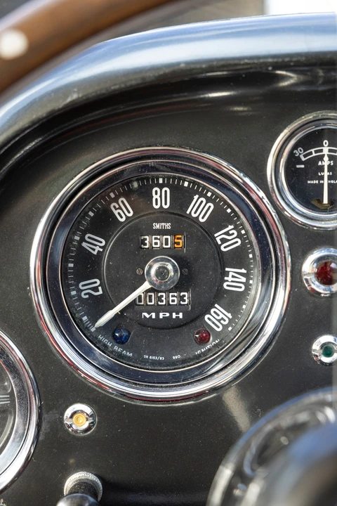 1963 Aston Martin DB4 Vantage - Image 21 of 31