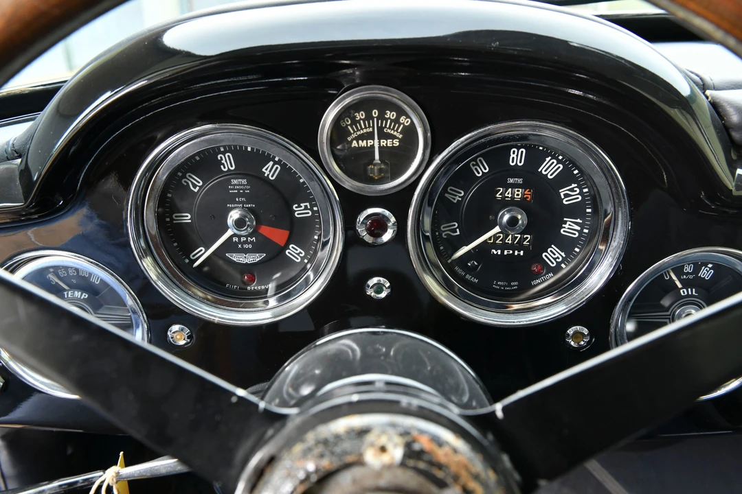1963 Aston Martin DB4 Vantage - Image 28 of 31